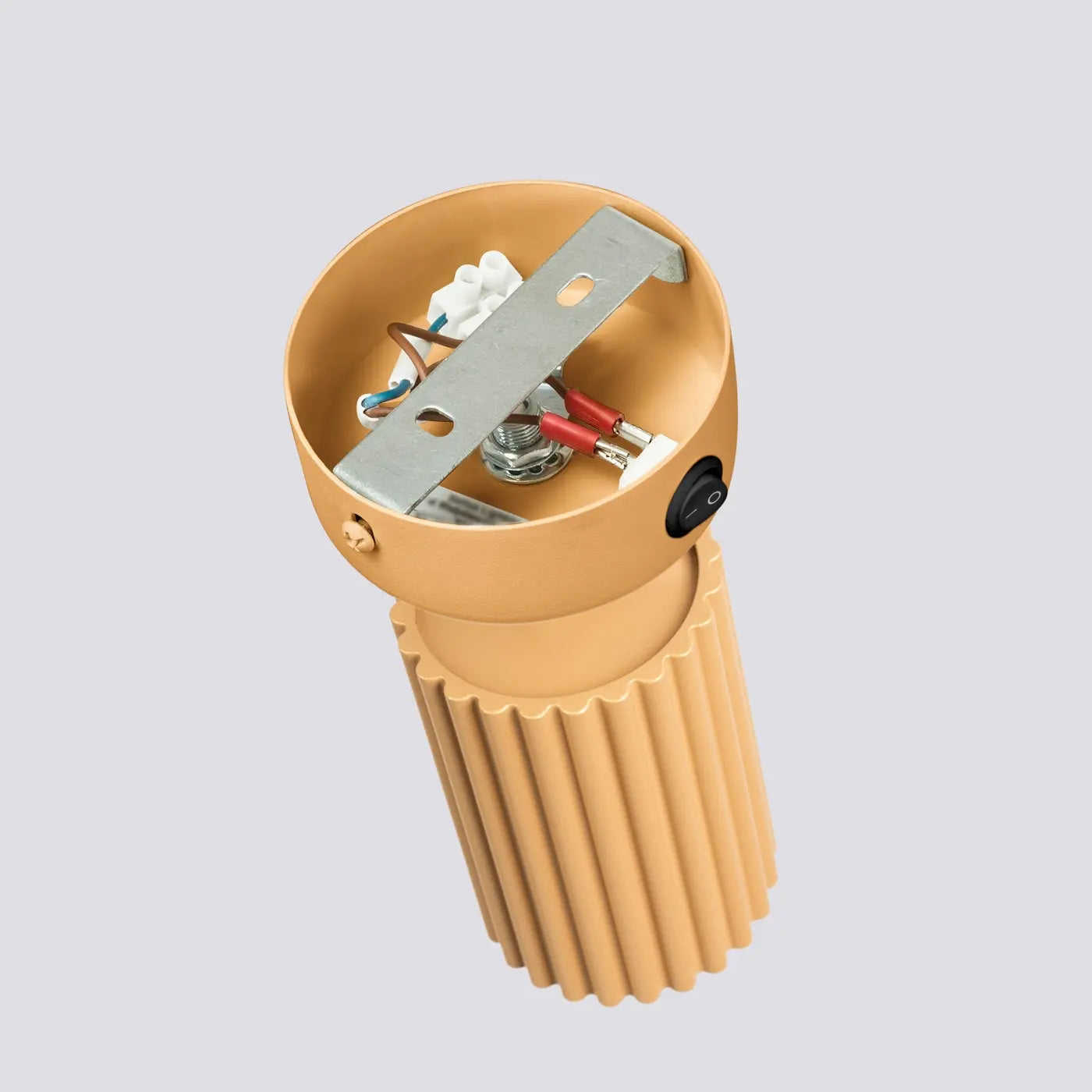 Wandleuchte Japandi Switch – Gold & Aluminium