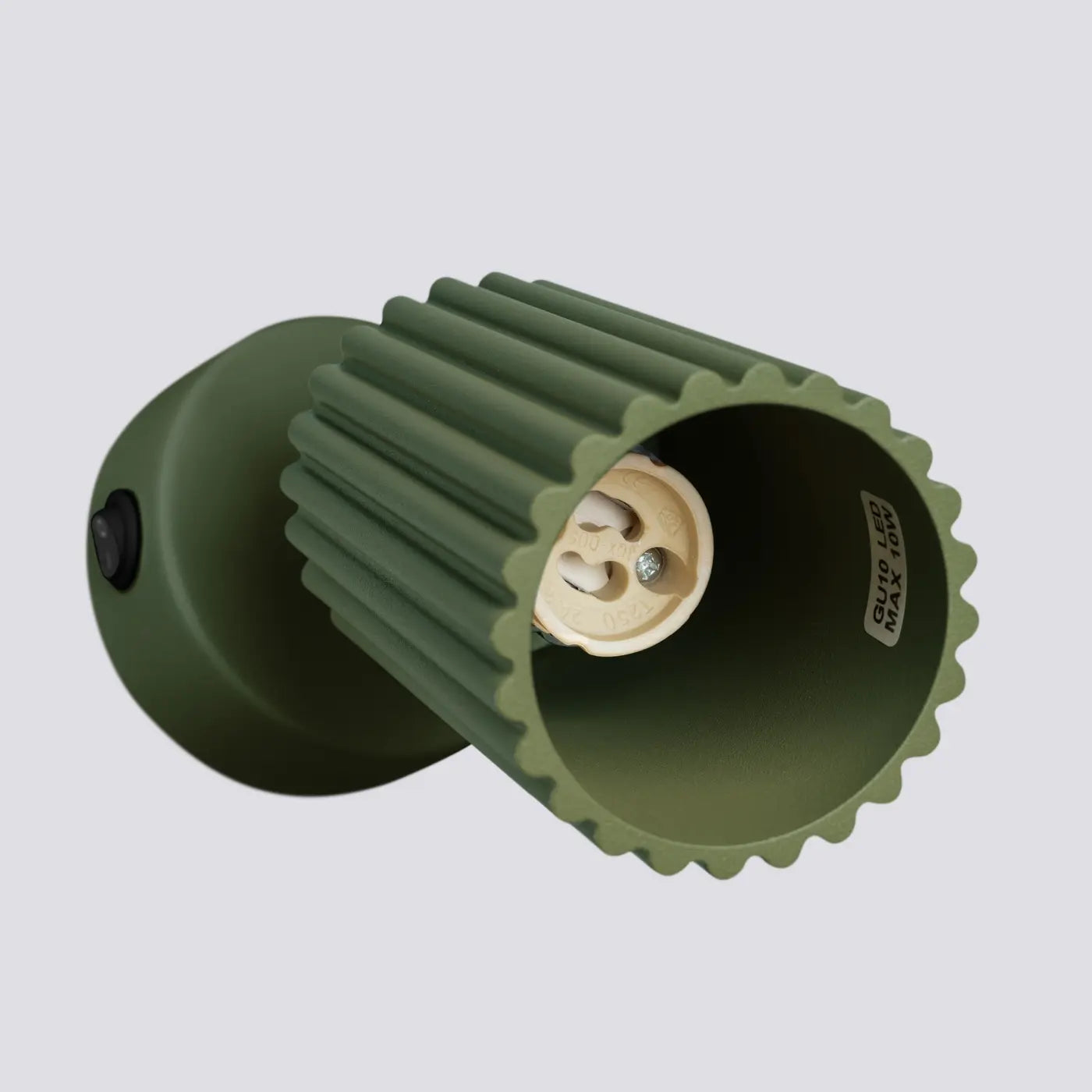 Wandleuchte Japandi Switch – Olive Grün & Aluminium