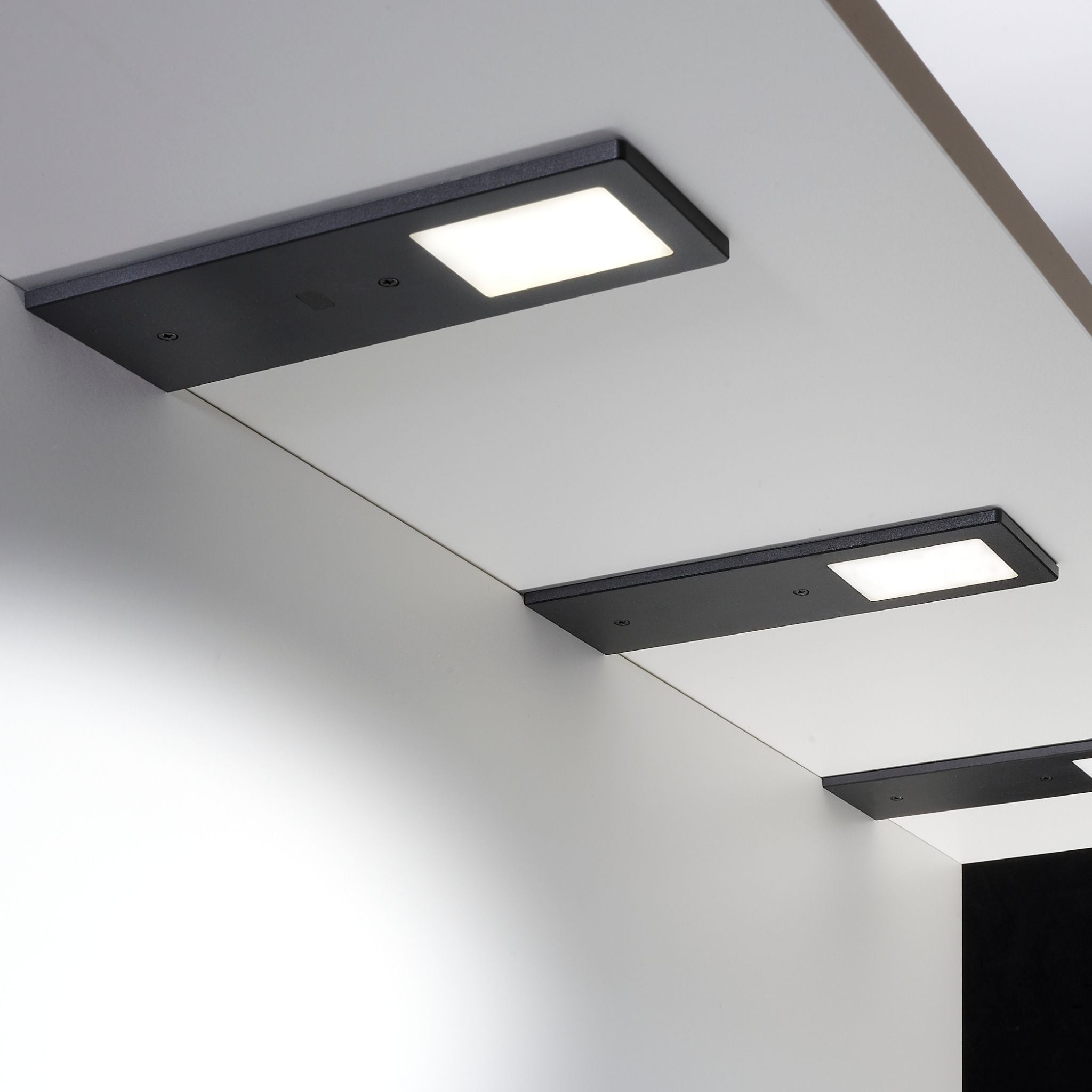 XL3000 Einzelne LED-Lampe Schwarz (Zusätzliche leuchte)
