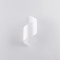 Wandleuchte Tornado – Weiß & Stahl