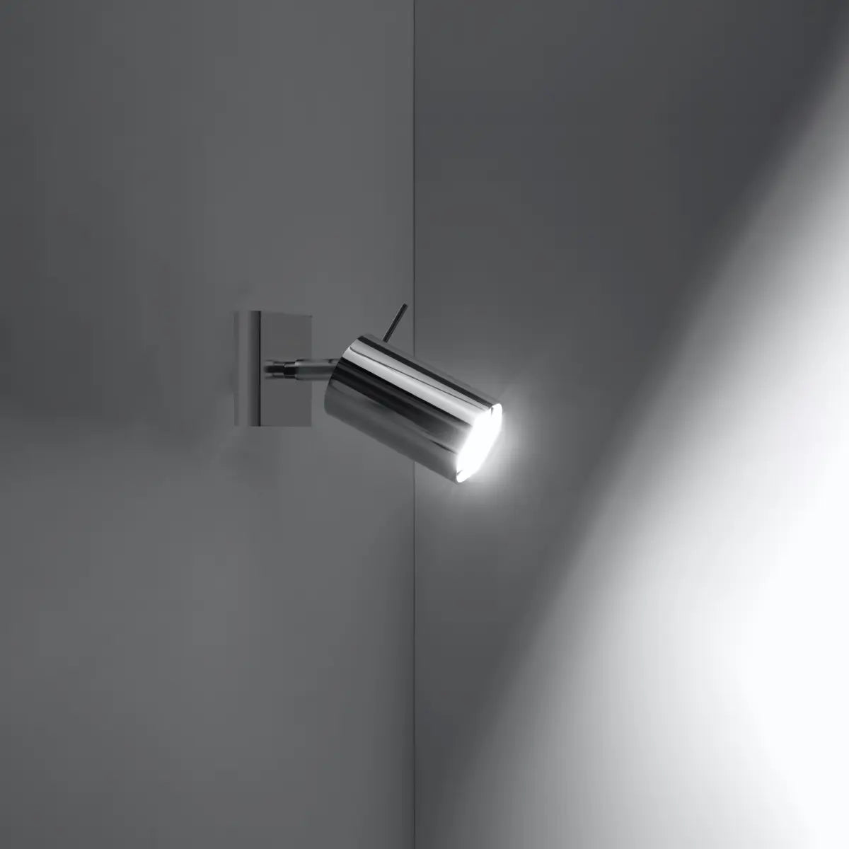 Wandleuchte Rondo 1 – Silber & Stahl