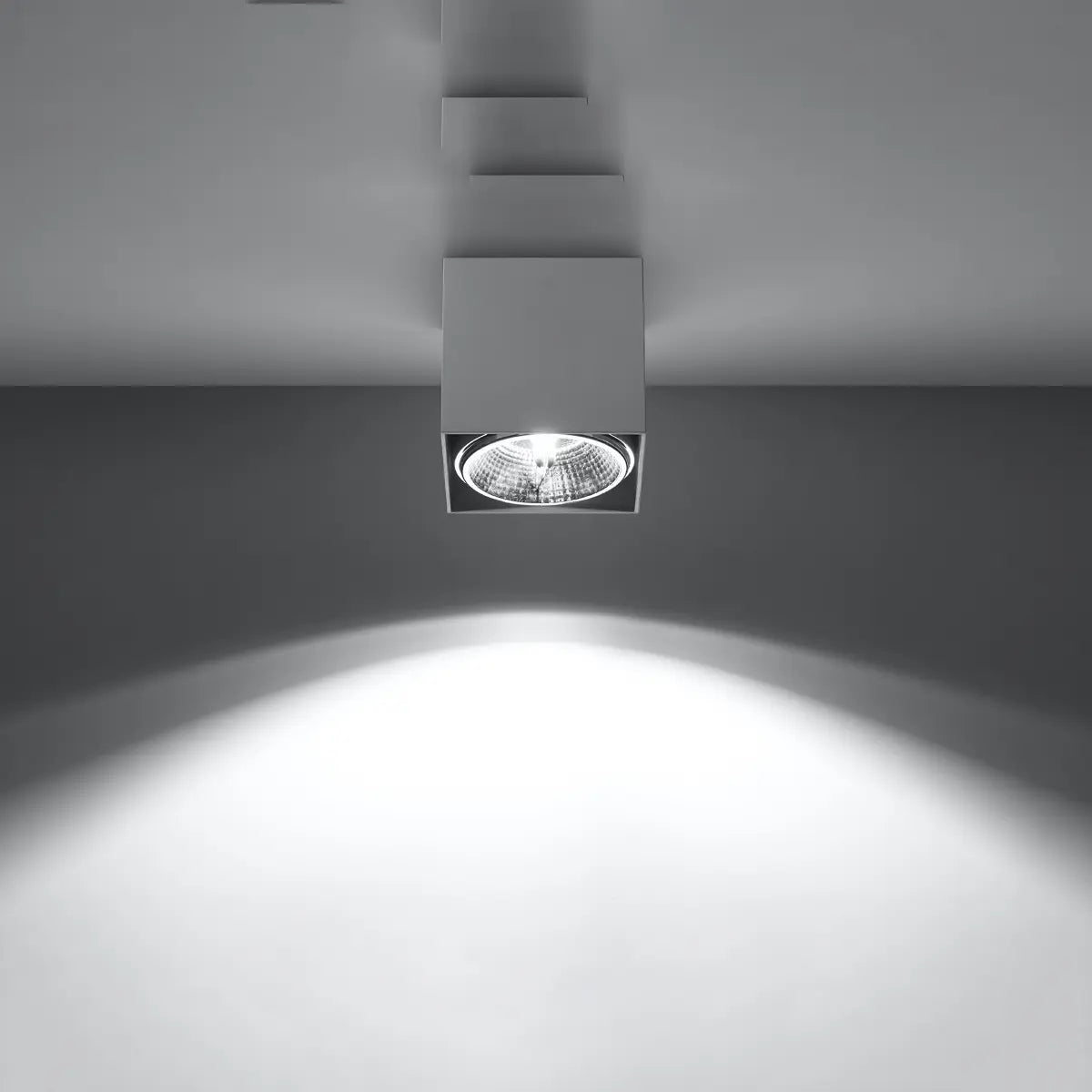 Deckenstrahler Square Flash – Weiß & Aluminium