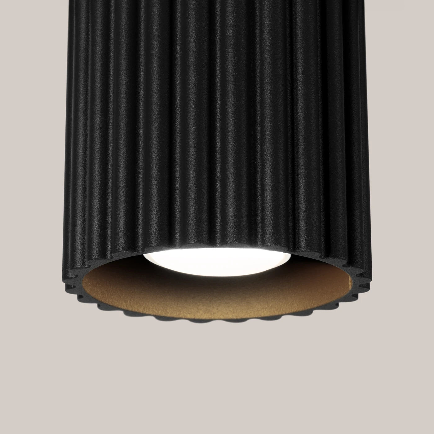 Deckenstrahler Japandi Single – Schwarz & Aluminium