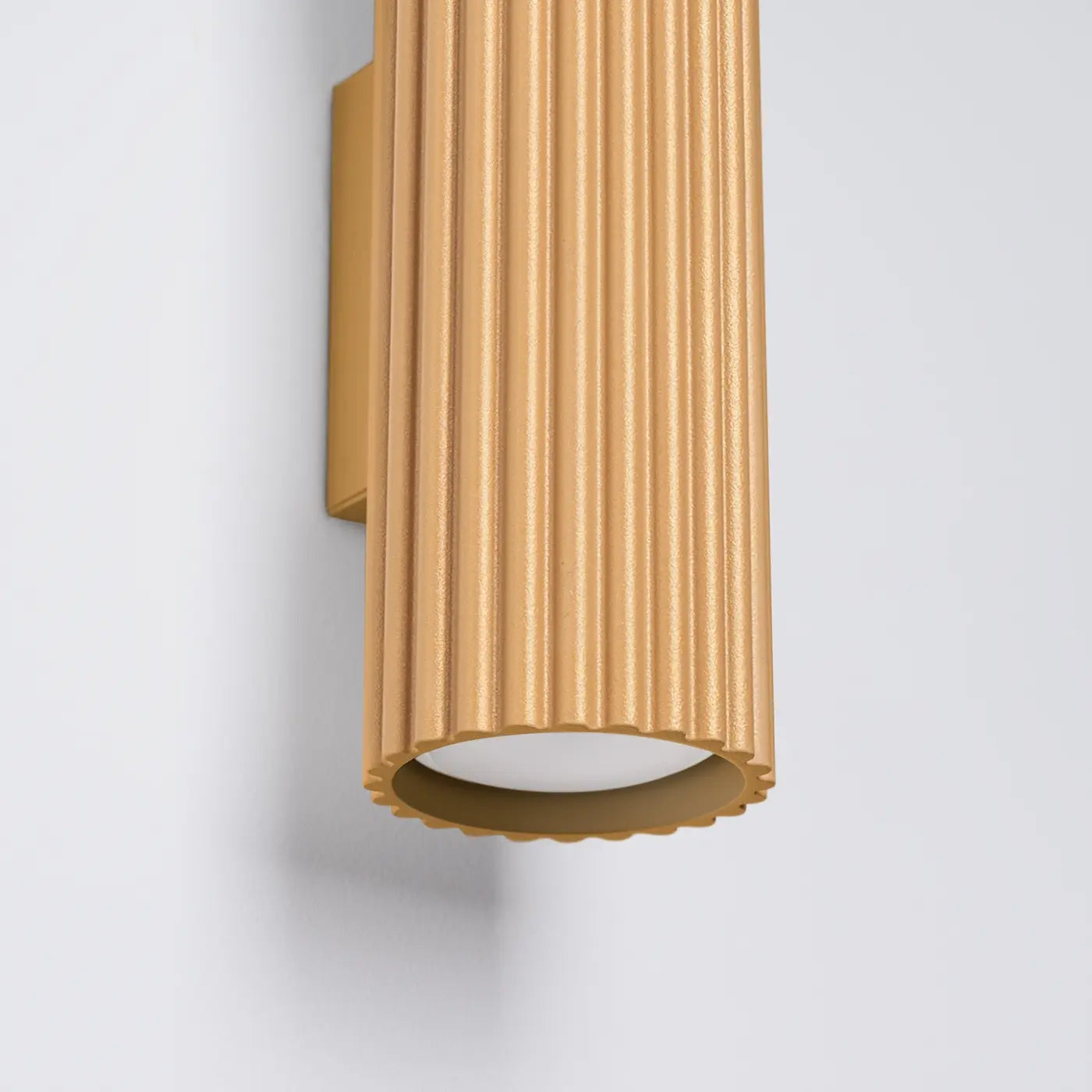 Wandleuchte Japandi 30 – Gold & Aluminium