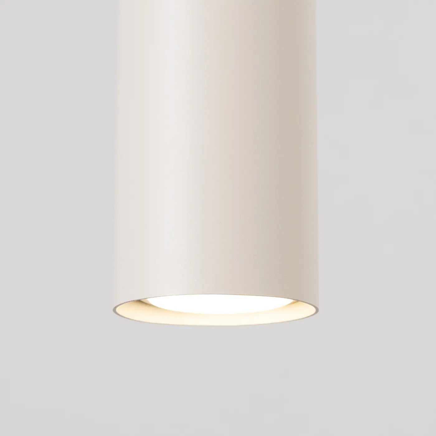 Pendelleuchte Tube 1 – Beige & Stahl