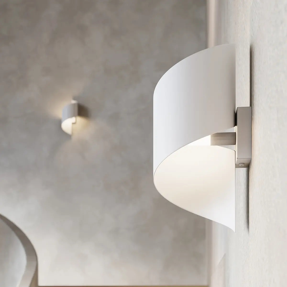 Wandlamp Tornado – Wit & Staal